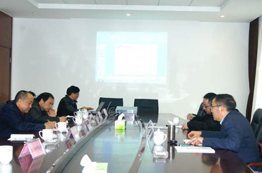 說明: E:\畜科\會議報道\20150122省科技廳副廳長韓忠成赴飼料產(chǎn)研院考察調研\(zhòng)news-2.jpg